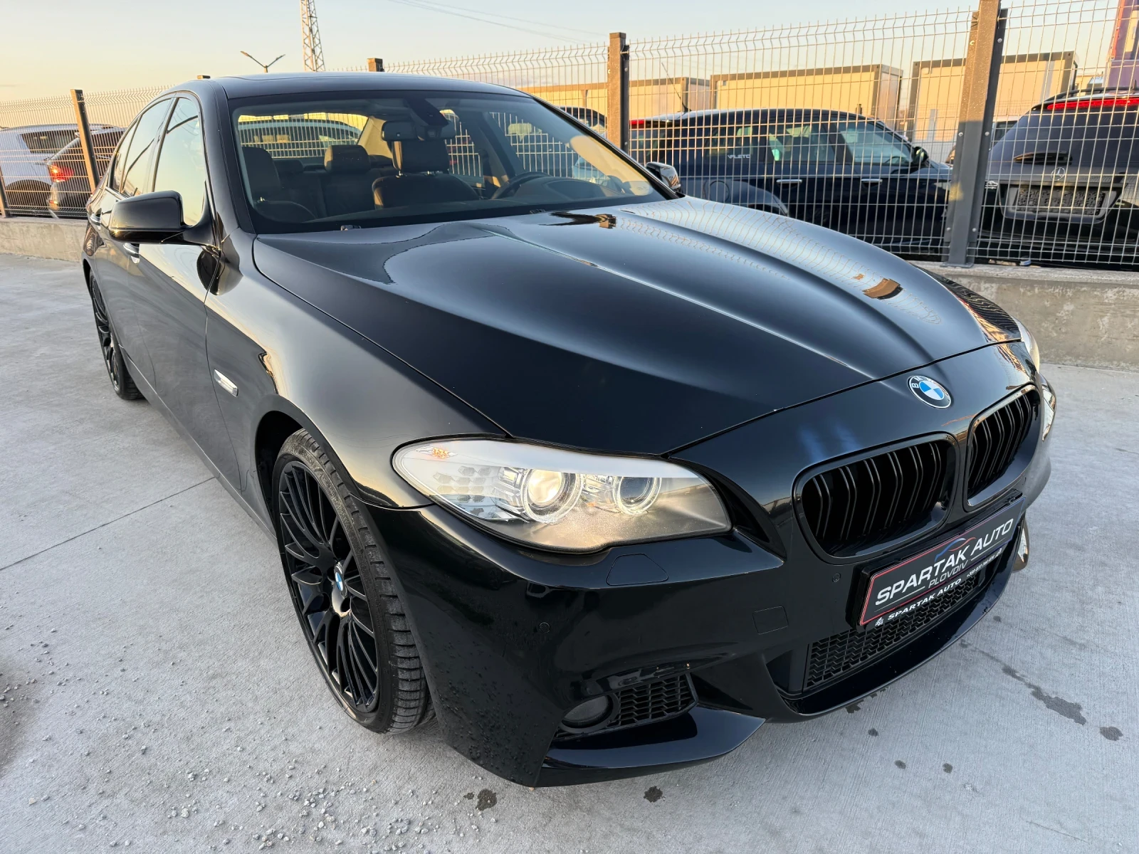 BMW 530 D* 2012г* M Pack* Full Maxx* Топ Състояние* 160.00 - изображение 3