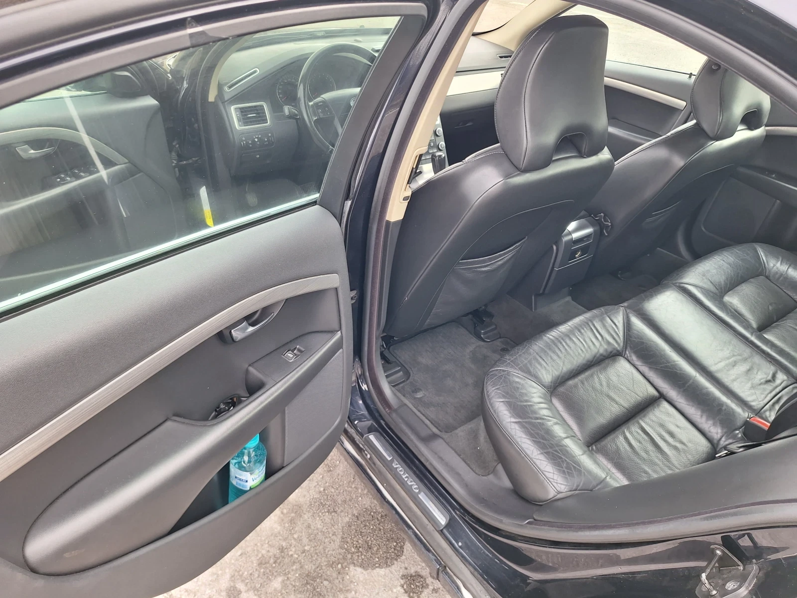 Volvo S80 2.4 D5 - изображение 8