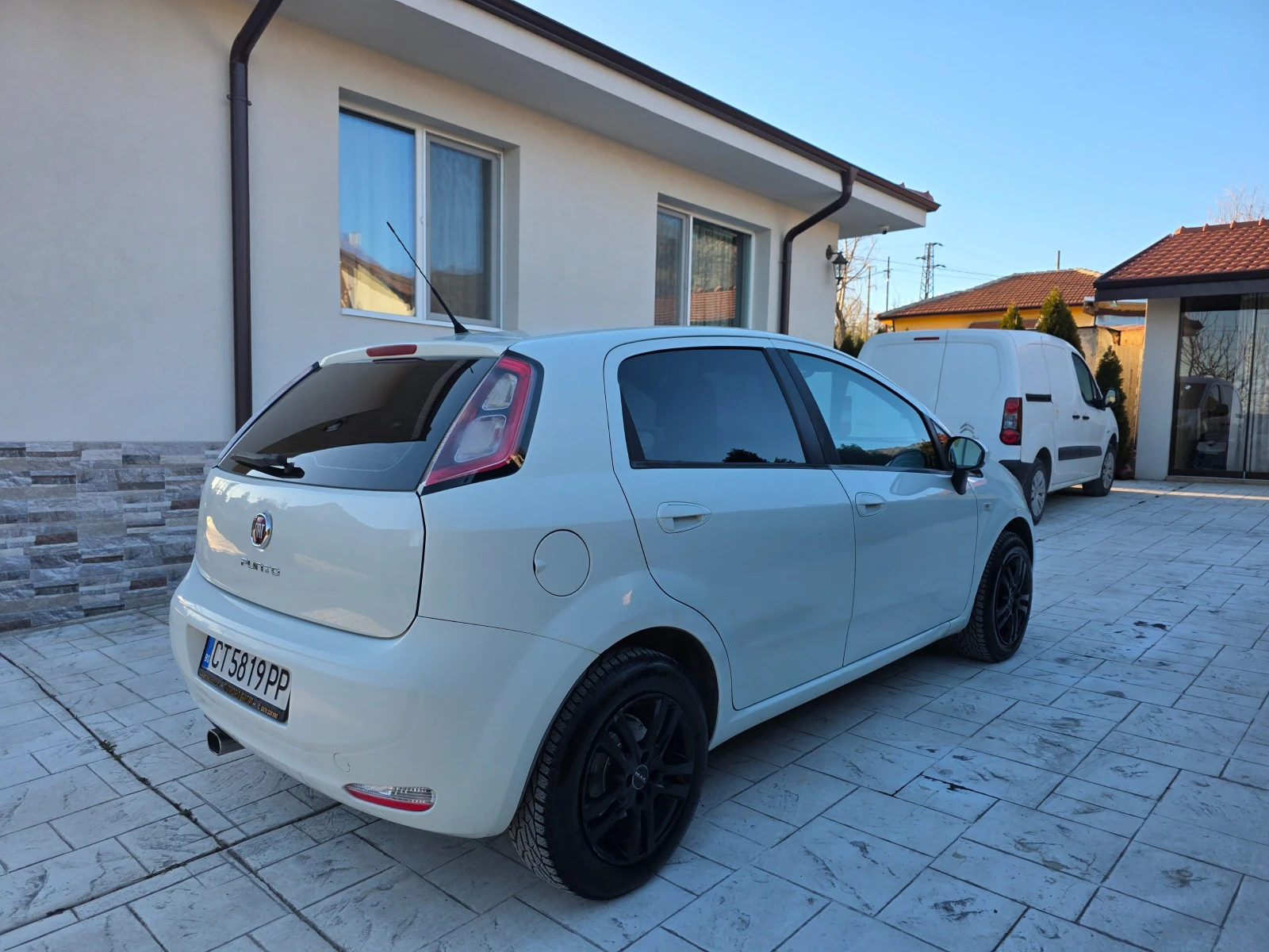 Fiat Punto 1.2 KLIMA ������� ��������  | Mobile.bg � ����������� 4