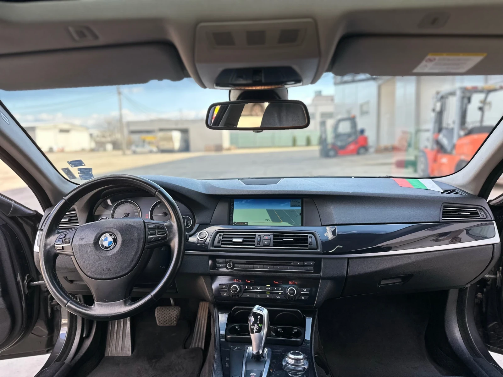 BMW 525 3.0 d, снимка 11 - Автомобили и джипове - 54099409