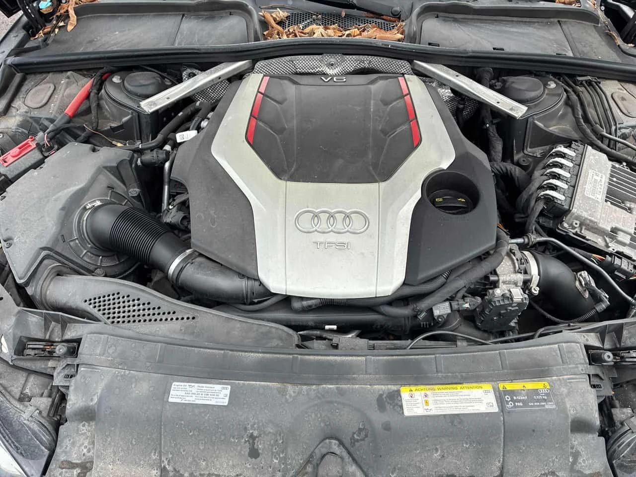 Audi S5 * Technik * ОТ ПРЕДСТАВИТЕЛСТВО* КАРБОН * B&O* 360, снимка 15 - Автомобили и джипове - 54222327