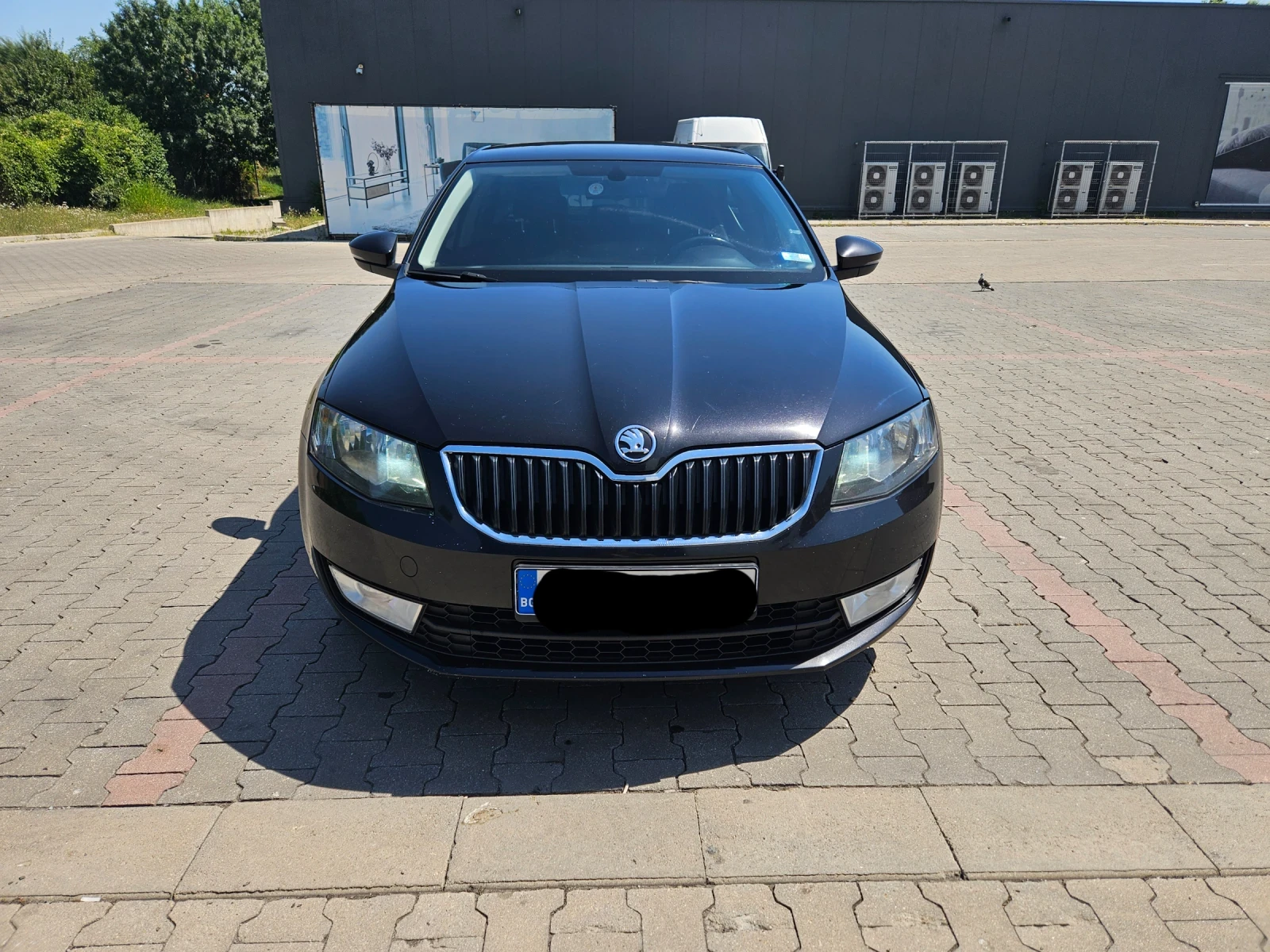 Skoda Octavia 1.6 , снимка 2 - Автомобили и джипове - 54421592