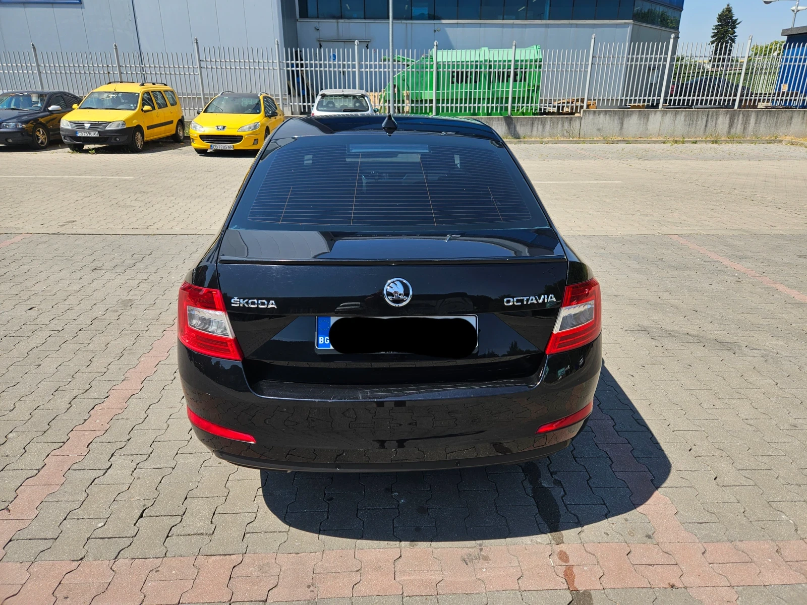 Skoda Octavia 1.6 , снимка 5 - Автомобили и джипове - 54421592