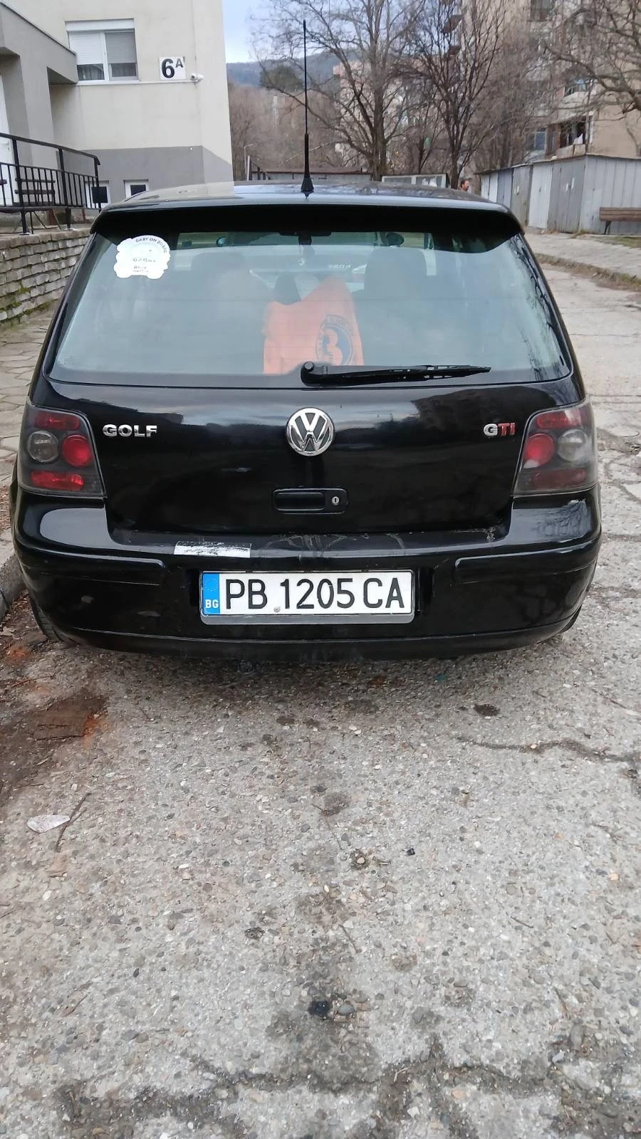VW Golf 1.9 TDI, снимка 3 - Автомобили и джипове - 54646529