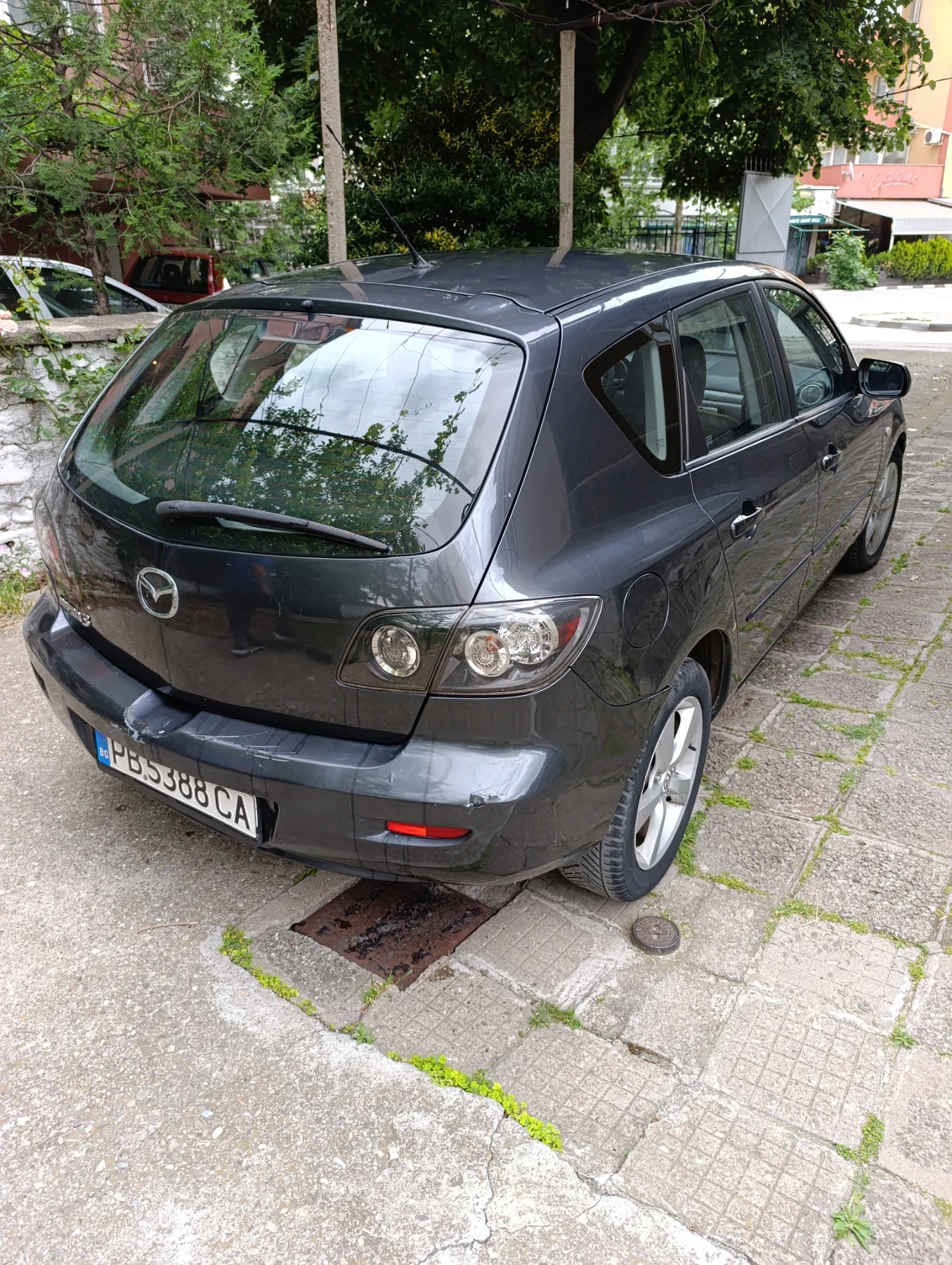 Mazda 3 1.6 facelift, снимка 5 - Автомобили и джипове - 54800408