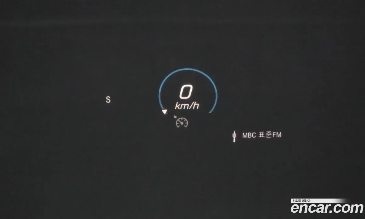 Mercedes-Benz GLE 450 * ОБДУХ * BURM * 360 * HUD, снимка 15 - Автомобили и джипове - 54931441