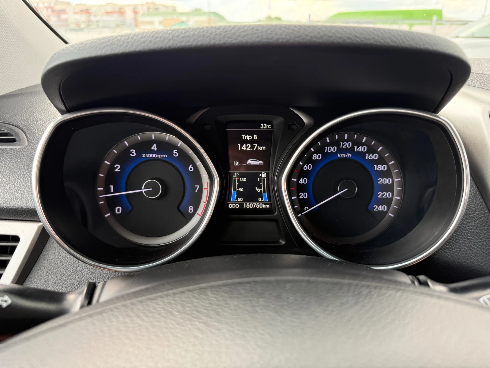 Hyundai I30 1.6i Фейслифт Швейцария, снимка 13 - Автомобили и джипове - 55051888