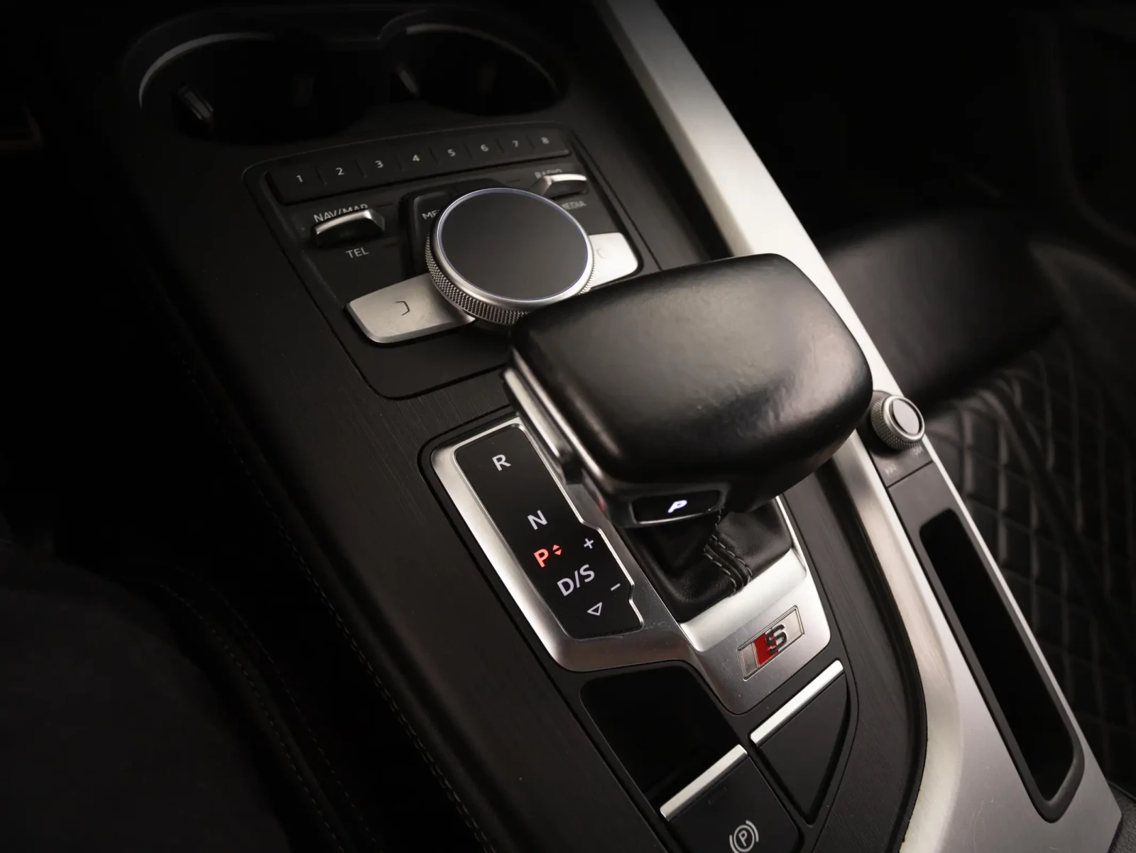 Audi S5 Technik, снимка 16 - Автомобили и джипове - 55091015