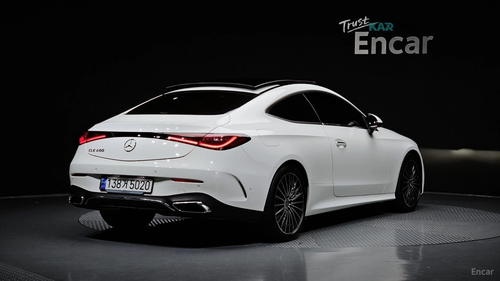 Mercedes-Benz CLE 200 ПОДГРЕВ* ОБДУХВАНЕ* ДИСТРОНИК* 360* КАМЕРА* HUD* , снимка 3 - Автомобили и джипове - 55393480