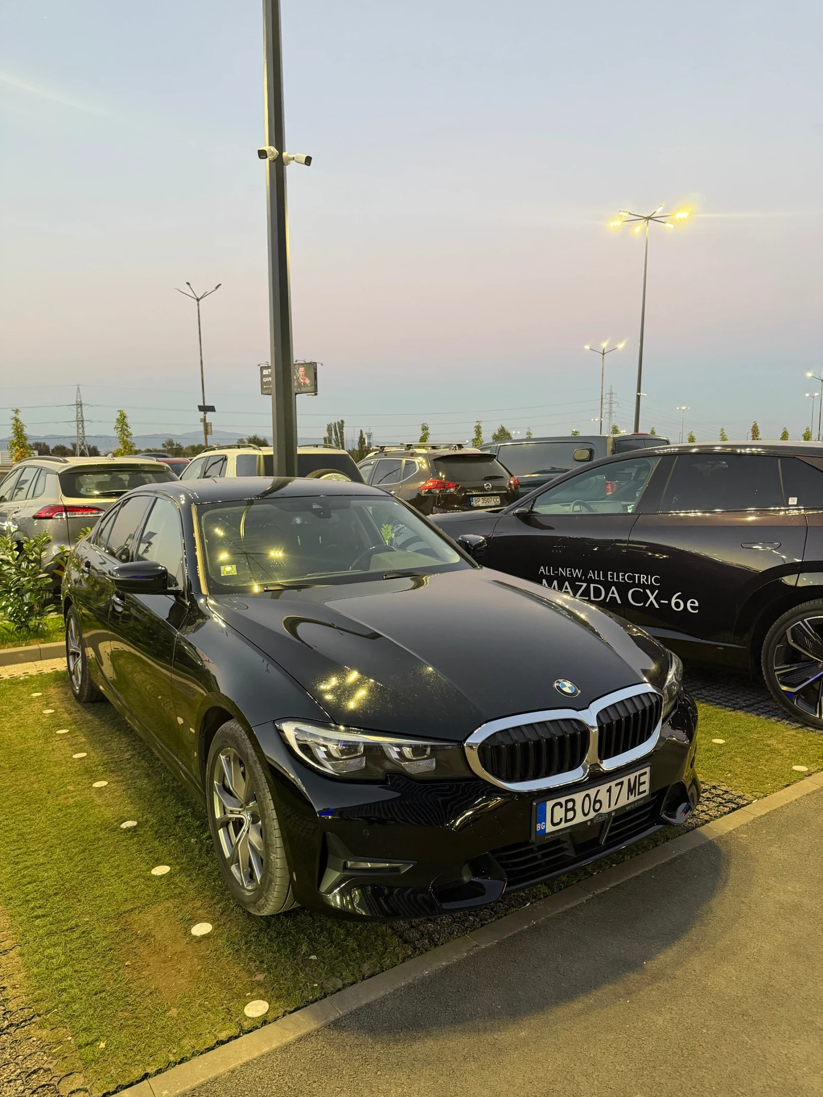 BMW 330 330i, снимка 3 - Автомобили и джипове - 55767436