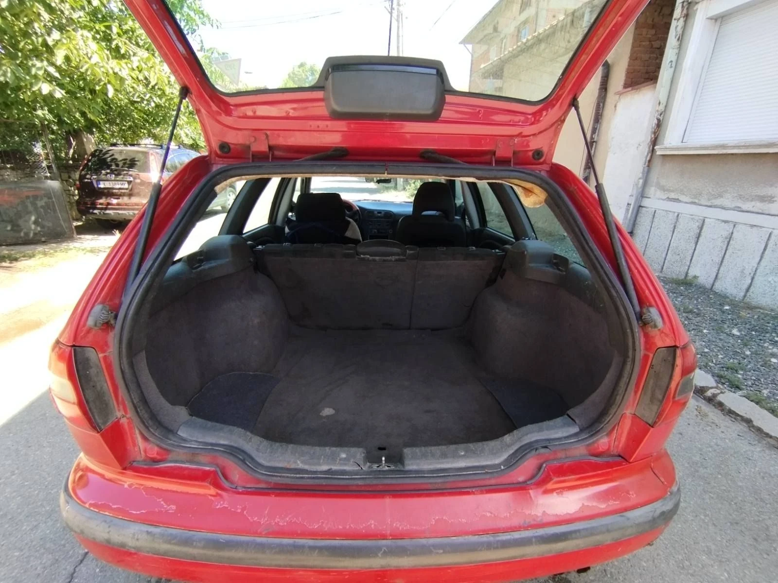 Volvo V40, снимка 4 - Автомобили и джипове - 55963059