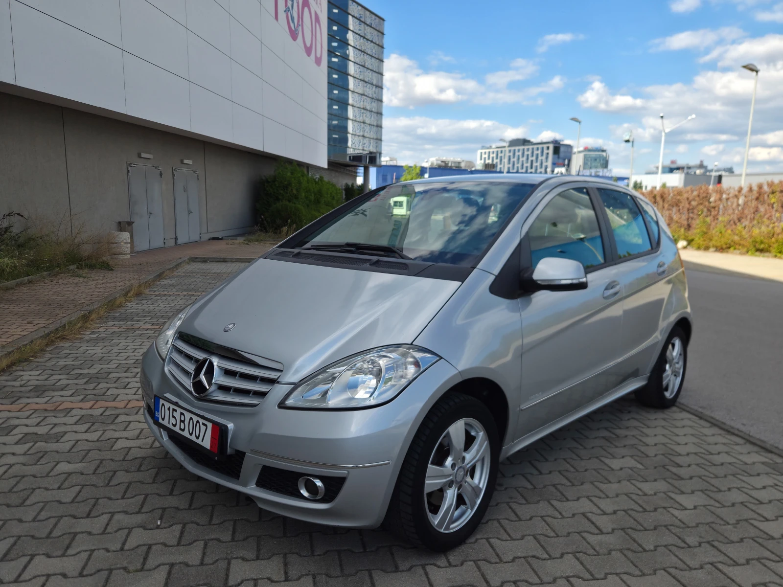Mercedes-Benz A 160 CDI АВТОМАТИК* ОТЛИЧНА* , снимка 4 - Автомобили и джипове - 56103448