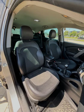 Hyundai IX35 1.7CRDI/КАМЕРА/КОЖА, снимка 10