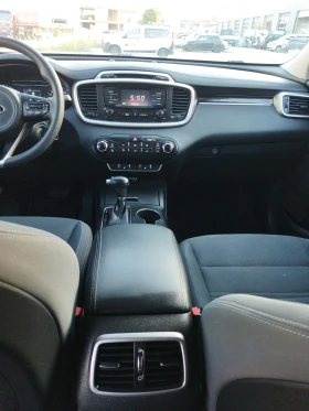 Kia Sorento 2.4 AWD, снимка 12