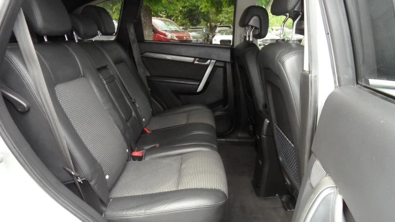 Chevrolet Captiva NAVI/ 126хил.км, снимка 14 - Автомобили и джипове - 50150259