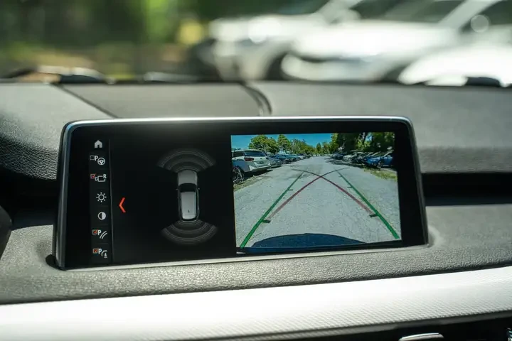 BMW X5 xDrive35i| БЕЗ ИНЦ| EnhancedMSprt| Nappa| h/k| ACC, снимка 13 - Автомобили и джипове - 55081978