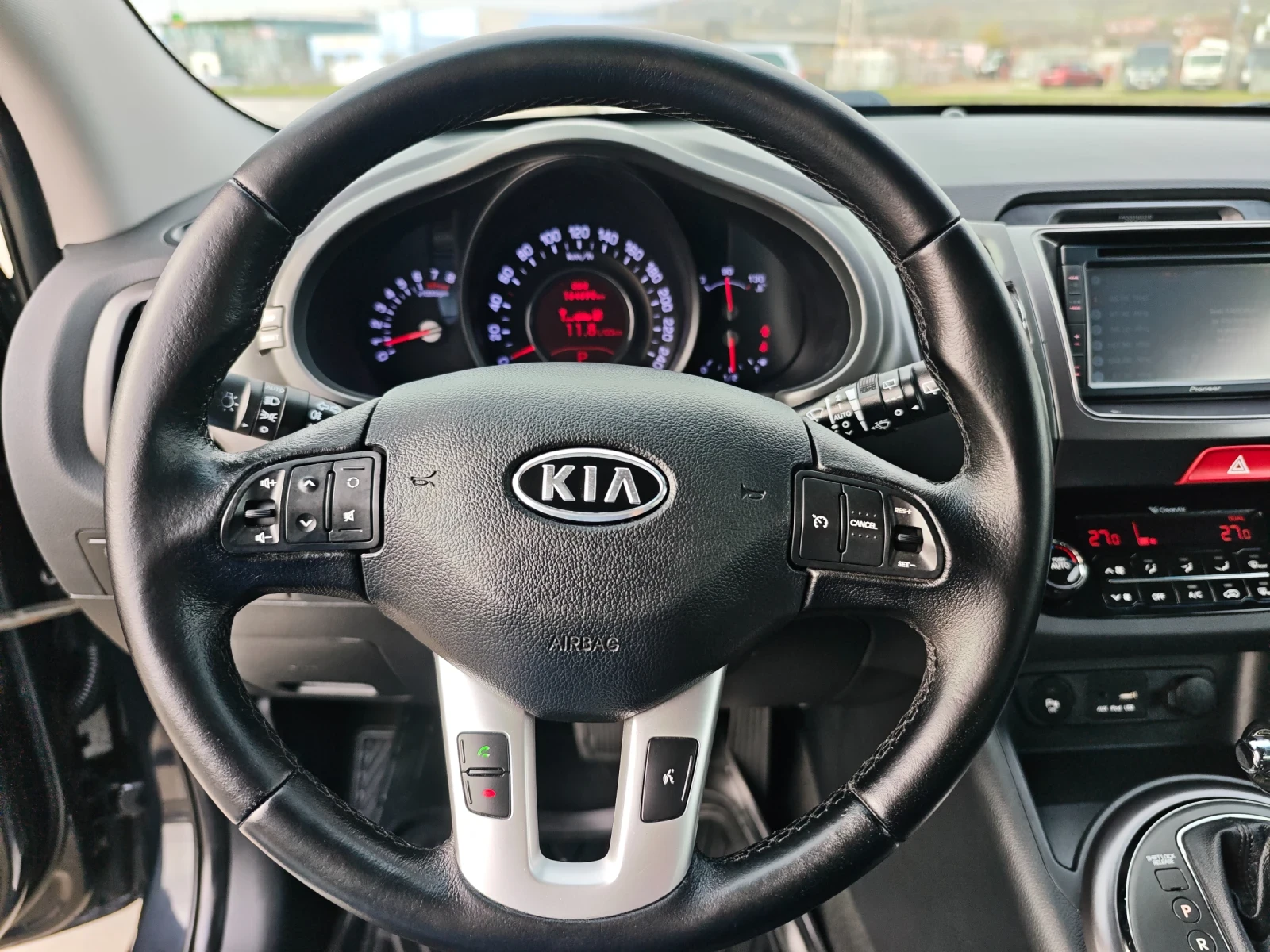 Kia Sportage 2.0 Plus - Бензин - Автоматични - 163 hp - изображение 9