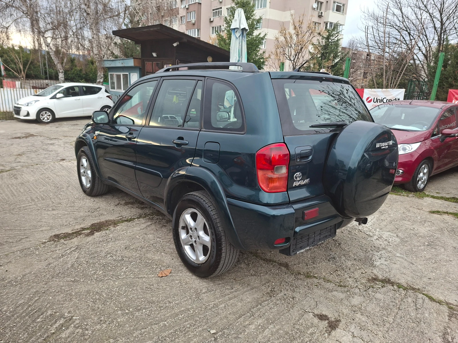 Toyota Rav4 2.0D4D - изображение 3