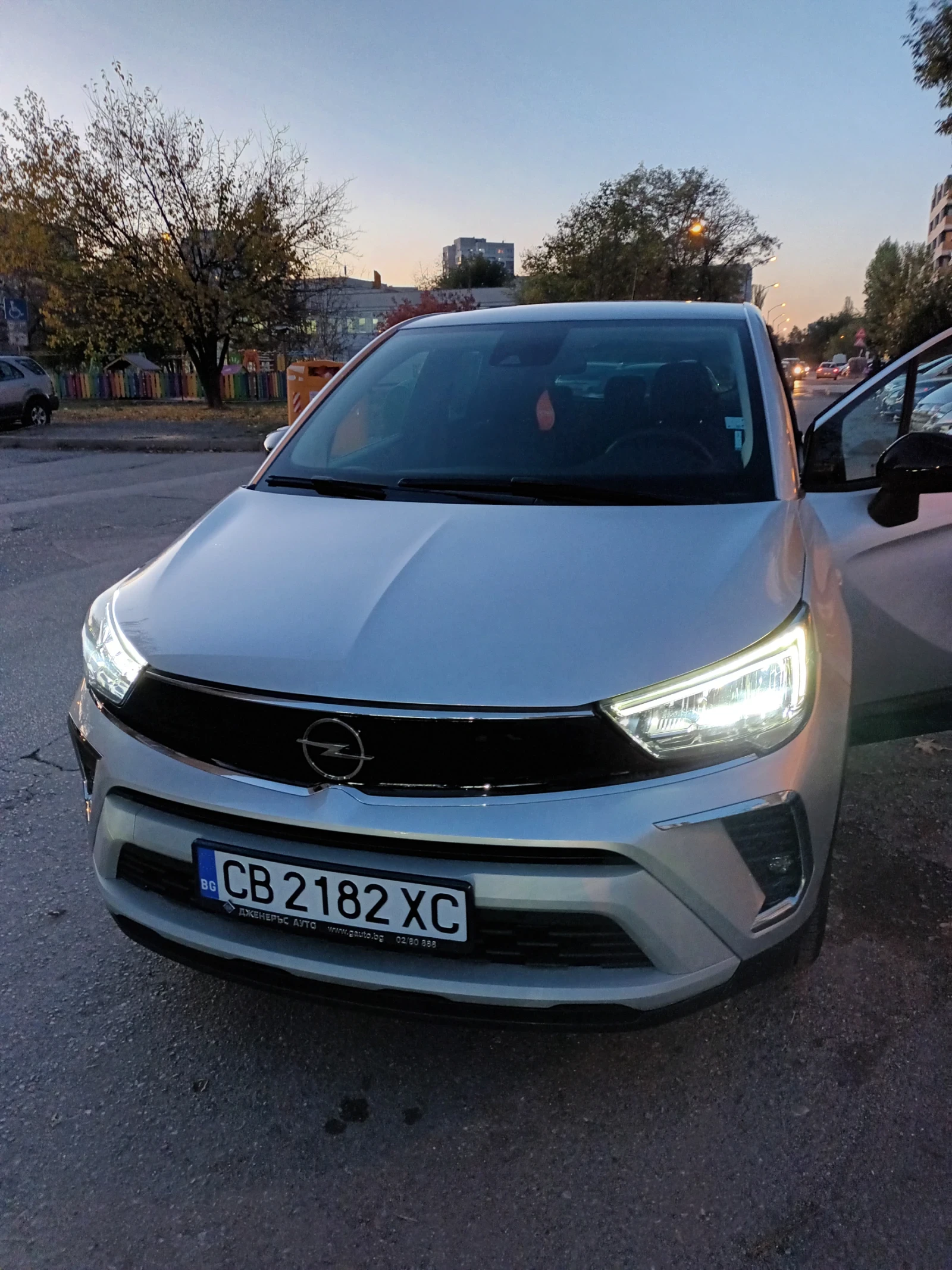 Opel Crossland X, снимка 4 - Автомобили и джипове - 53767089