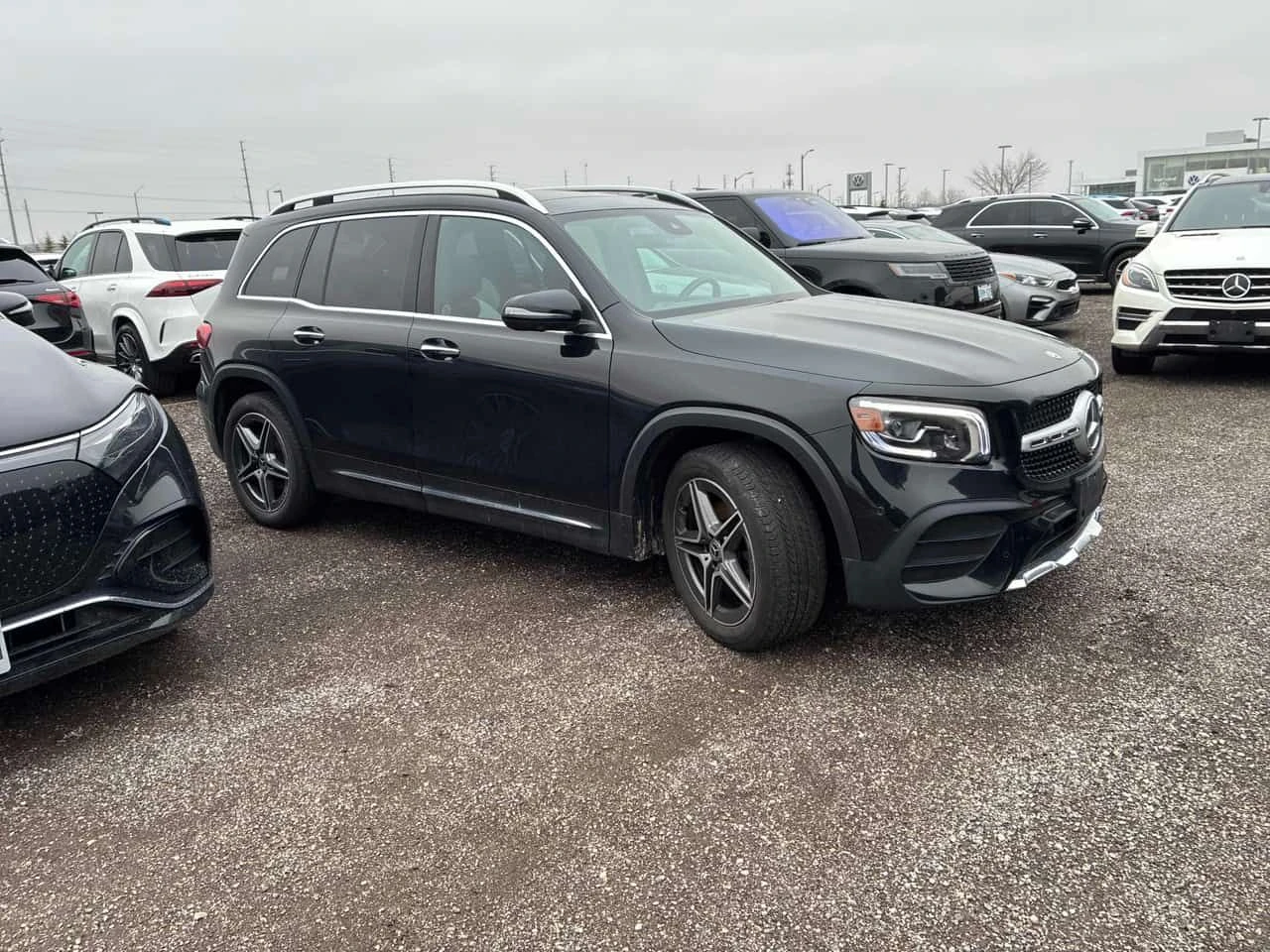 Mercedes-Benz GLB 250/ПАНОРАМА/ДИСТРОНИК/BURMESTER/360 CAM, снимка 4 - Автомобили и джипове - 54132761