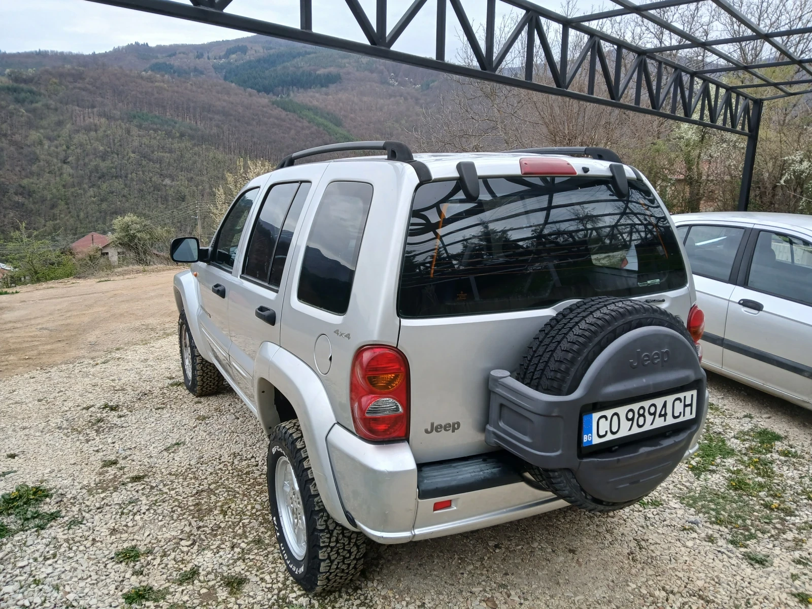 Jeep Cherokee 3.7 gas Limited!! Top!!, снимка 3 - Автомобили и джипове - 54208902