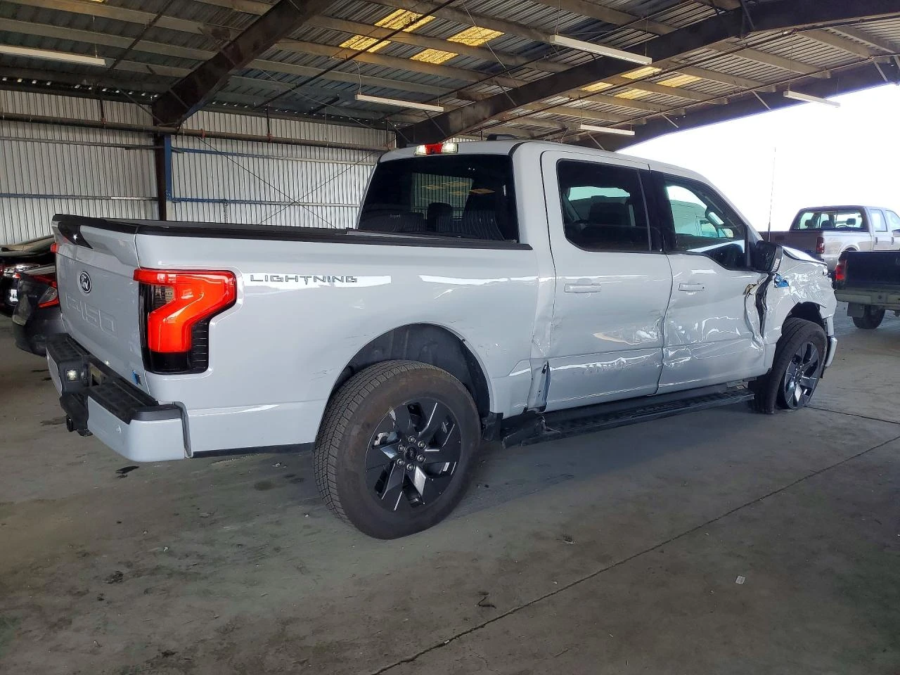 Ford F150 Lightning Xlt, снимка 3 - Автомобили и джипове - 54647638