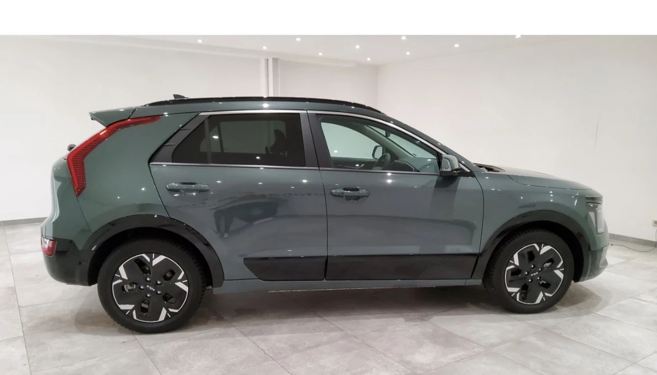 Kia Niro НОВА КОЛА/ПЪЛНА ГАРАНЦИЯ ДО 2029г/БЕЗ ЗАБЕЛЕЖКИ///, снимка 3 - Автомобили и джипове - 54654478