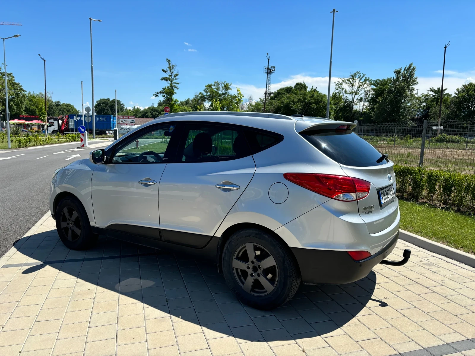 Hyundai IX35 1.7CRDI/КАМЕРА/КОЖА, снимка 4 - Автомобили и джипове - 54856323