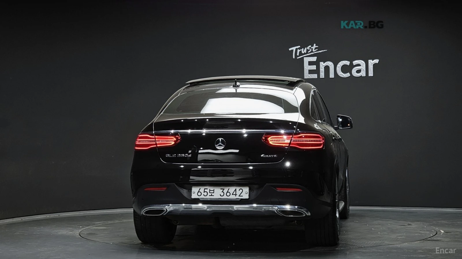 Mercedes-Benz GLE 350 d* 4MATIC* ПОДГРЕВ* 360* КАМЕРА* SUNROOF* , снимка 4 - Автомобили и джипове - 55242012