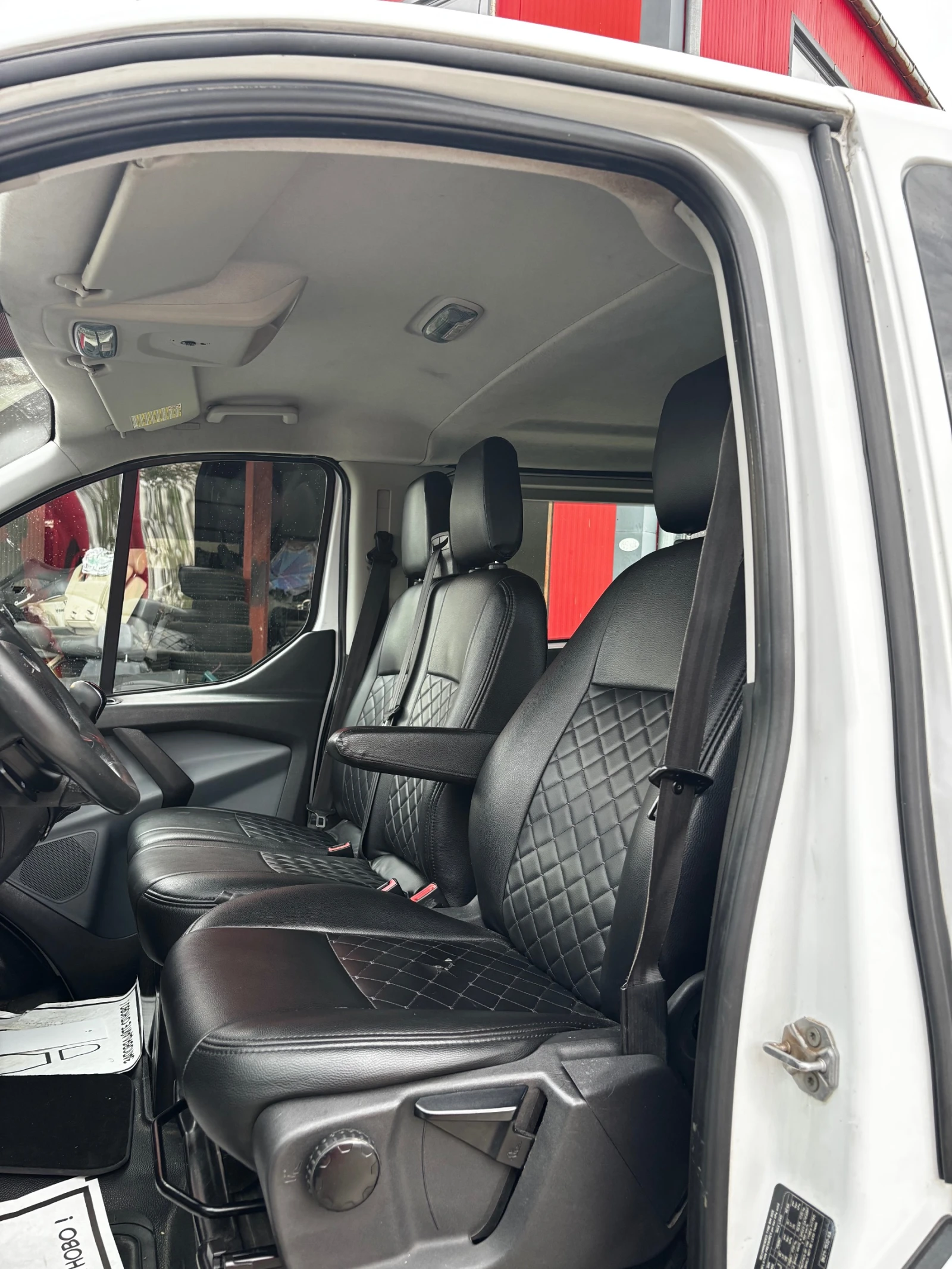 Ford Transit Custom 6 места 2.2 ВЕРИГА МОТОР, снимка 9 - Бусове и автобуси - 55212924