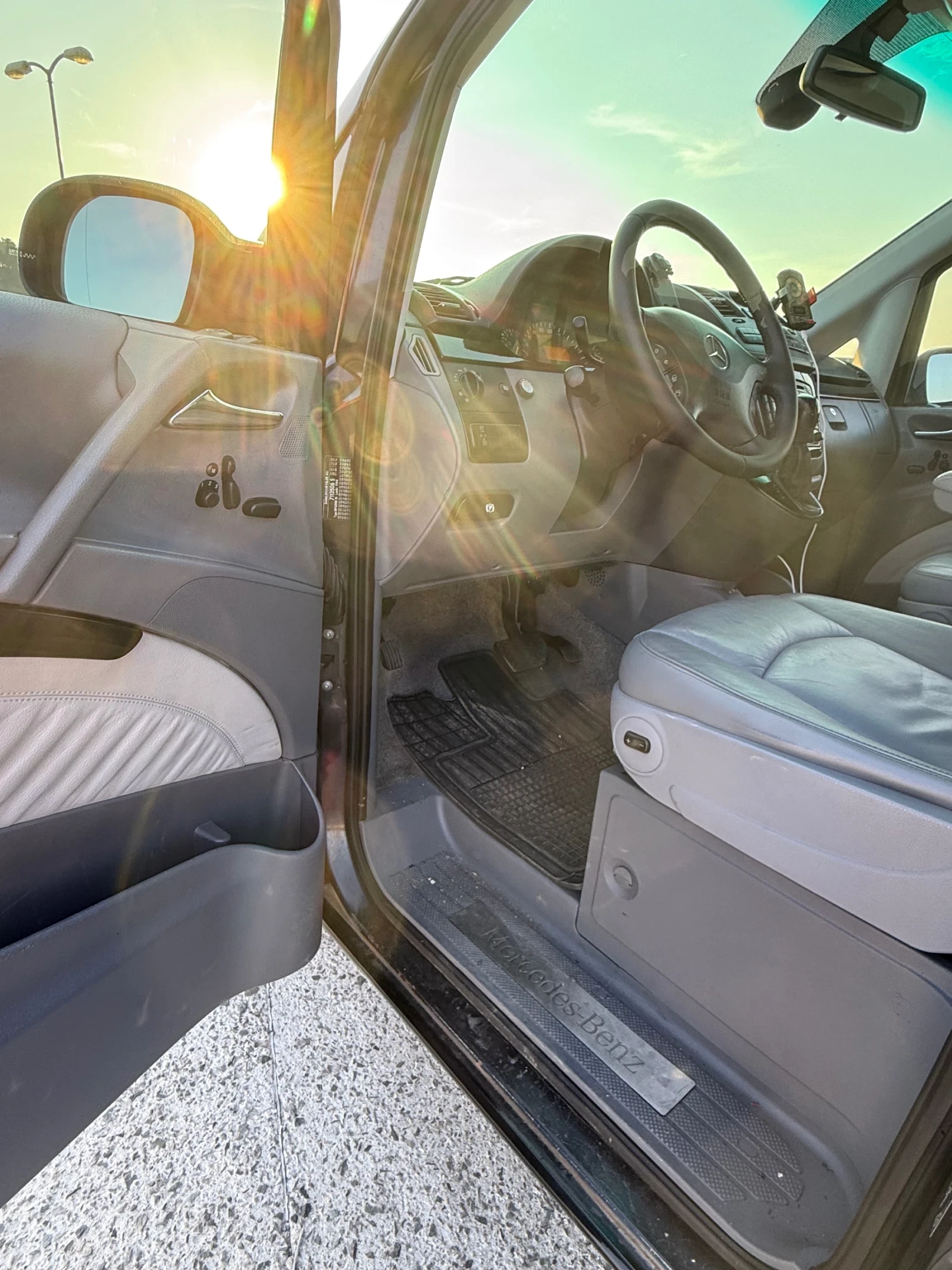 Mercedes-Benz Viano Viano, снимка 17 - Бусове и автобуси - 55304732