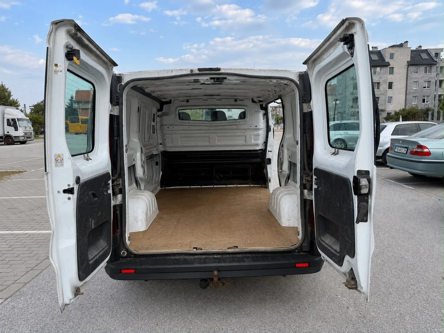 Opel Vivaro 1.6 * РЕАЛЕН ПРОБЕГ * ЛИЗИНГ/БАРТЕР, снимка 7 - Бусове и автобуси - 55583427