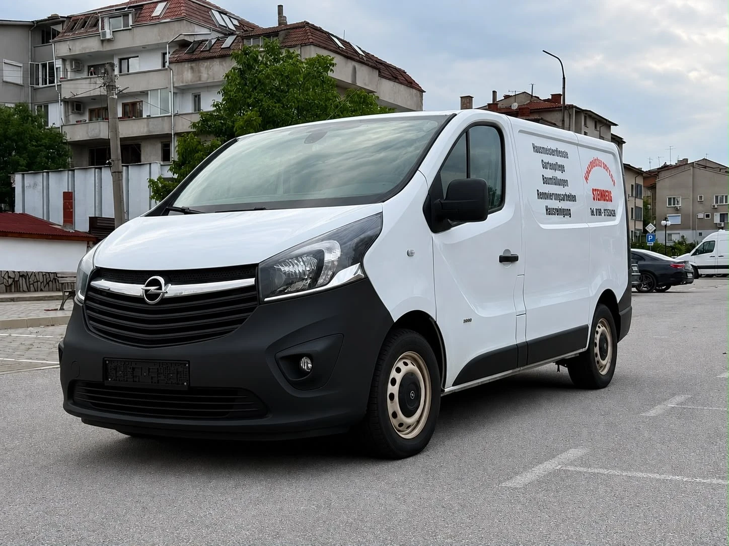 Opel Vivaro 1.6 * РЕАЛЕН ПРОБЕГ * ЛИЗИНГ/БАРТЕР, снимка 4 - Бусове и автобуси - 55583427