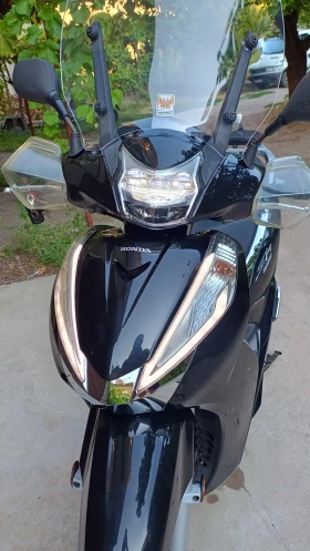 Honda Sh 300i LED ABS KEYLESS, снимка 2