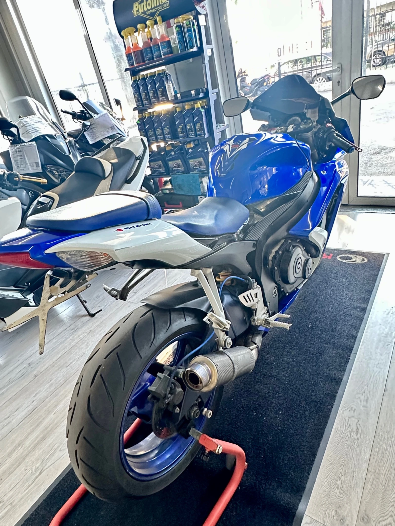 Suzuki Gsxr К8  - изображение 4