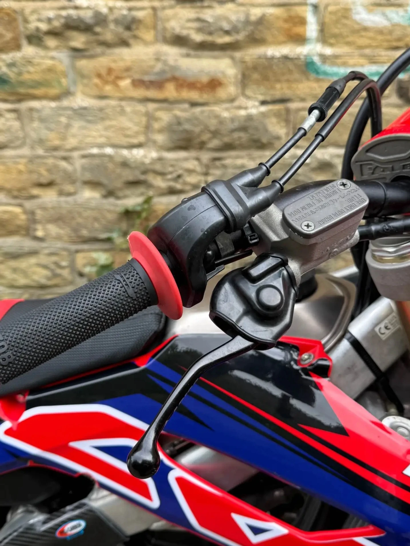 Honda Crf 450* СТАРТЕР* 3 РЕЖИМА* ТРАКШЪН КОНТРОЛ* ЛИЗИНГ*  - изображение 9