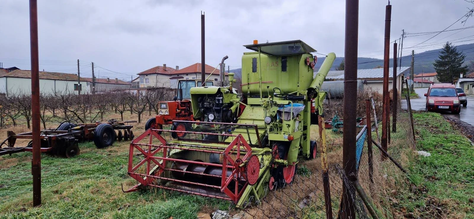 Комбайн Claas, снимка 3 - Селскостопанска техника - 55495152