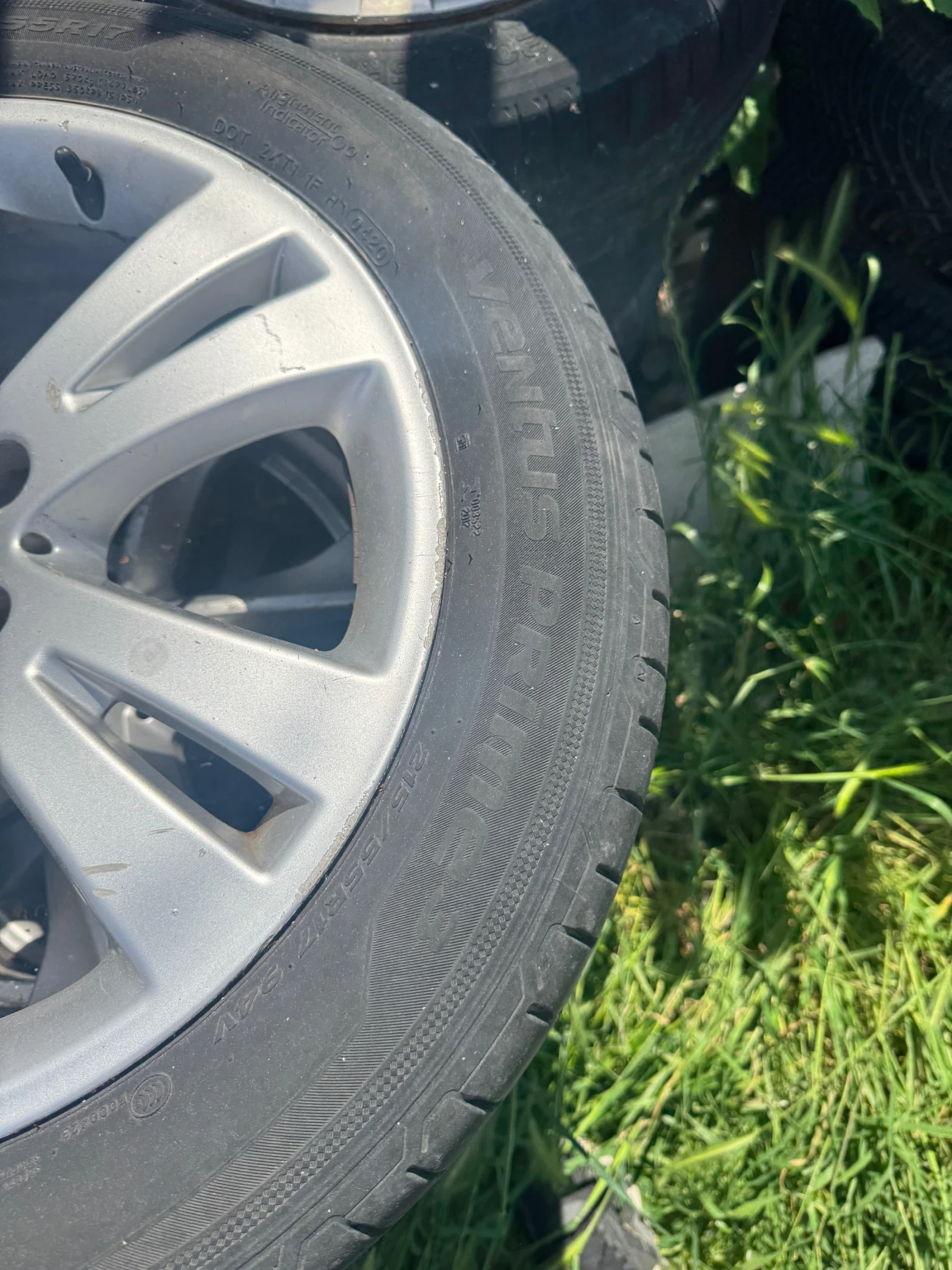    215/55R17  Mercedes-Benz E 350 | Mobile.bg   3