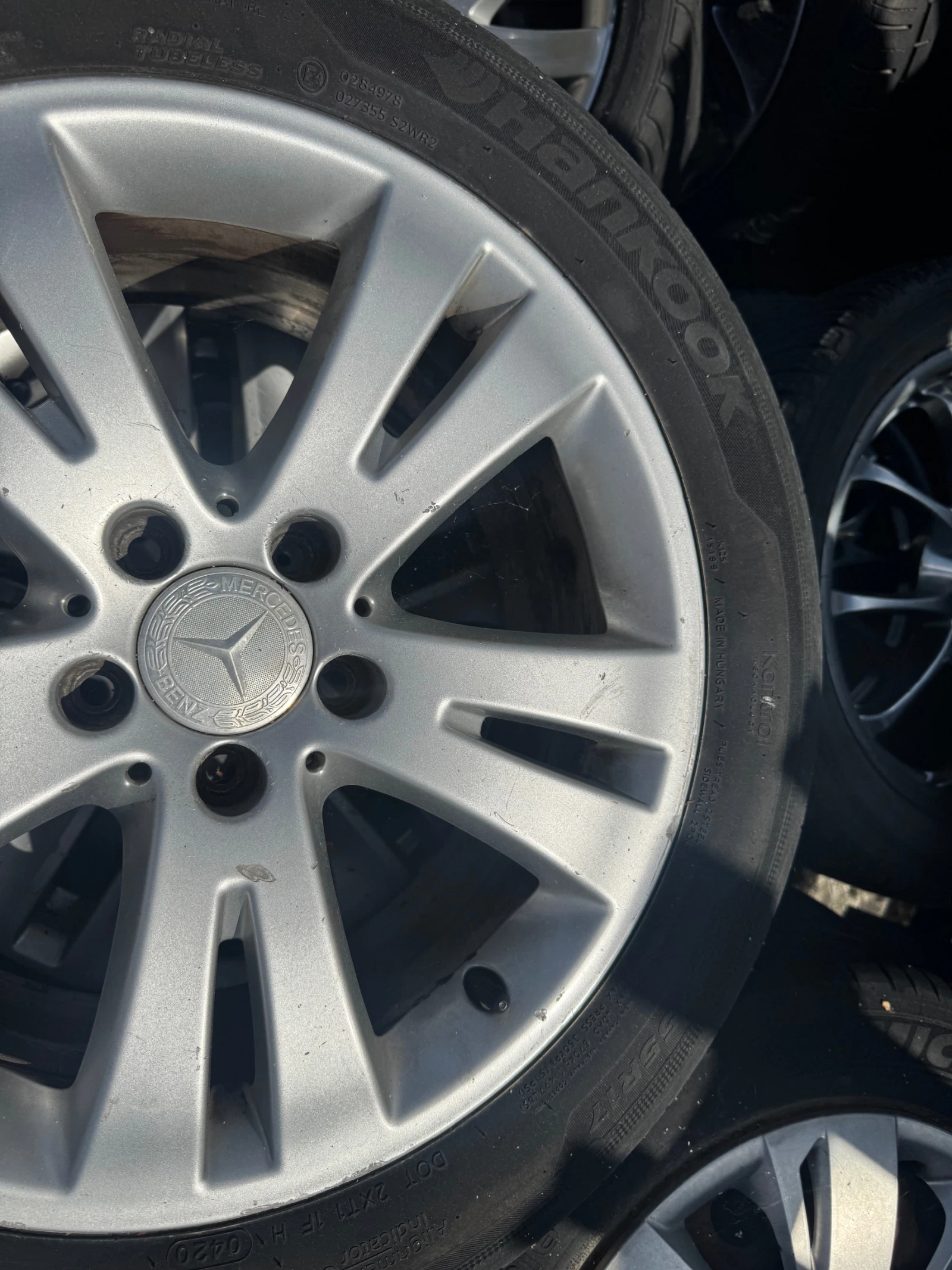    215/55R17  Mercedes-Benz E 350 | Mobile.bg   2