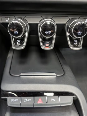 Audi R8  V10 SPYDER/CARBON/B&O/43300km, снимка 8