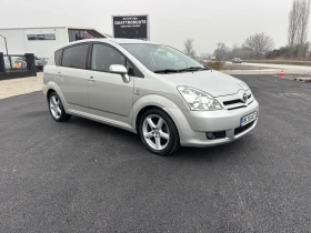 Toyota Corolla verso 2.2 D4D 7 местна, снимка 3