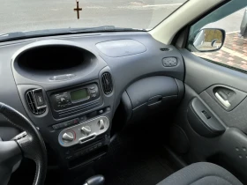 Toyota Yaris verso, снимка 9