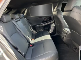 Toyota bZ4X AWD 360 JBL Winter Pack + , снимка 11