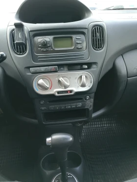 Toyota Yaris verso - 2550 € / 4987.37 лв. - 50196059 8