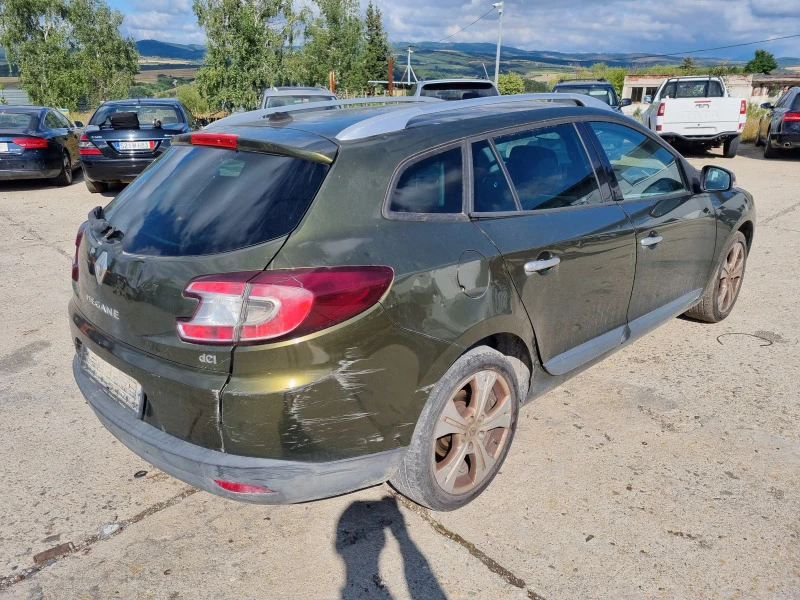 Renault Megane 1.5dci-110ks-2010god, снимка 11 - Автомобили и джипове - 47402330