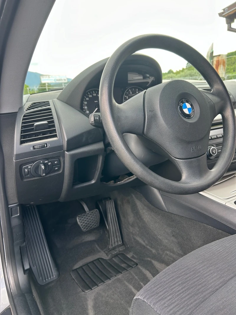 BMW 116 Facelift automatic , снимка 10 - Автомобили и джипове - 46356249