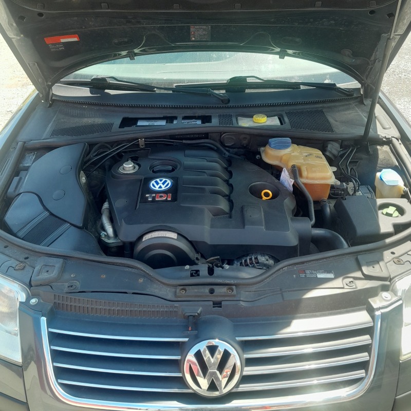 VW Passat 1.9 klima , снимка 16 - Автомобили и джипове - 46135639