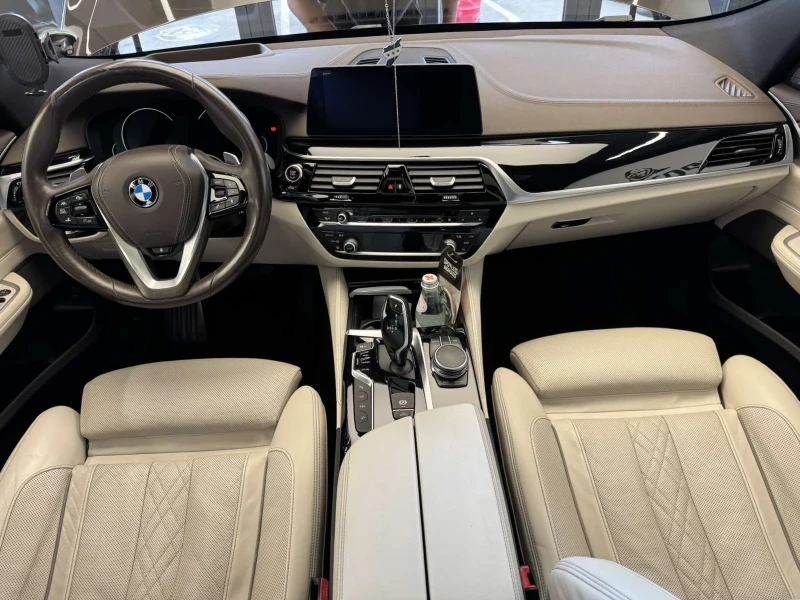 BMW 6 GT GT xDrive1-ви-Мкар!!!FULL-TOP!!!HUD-keyless-Massag, снимка 13 - Автомобили и джипове - 52357814
