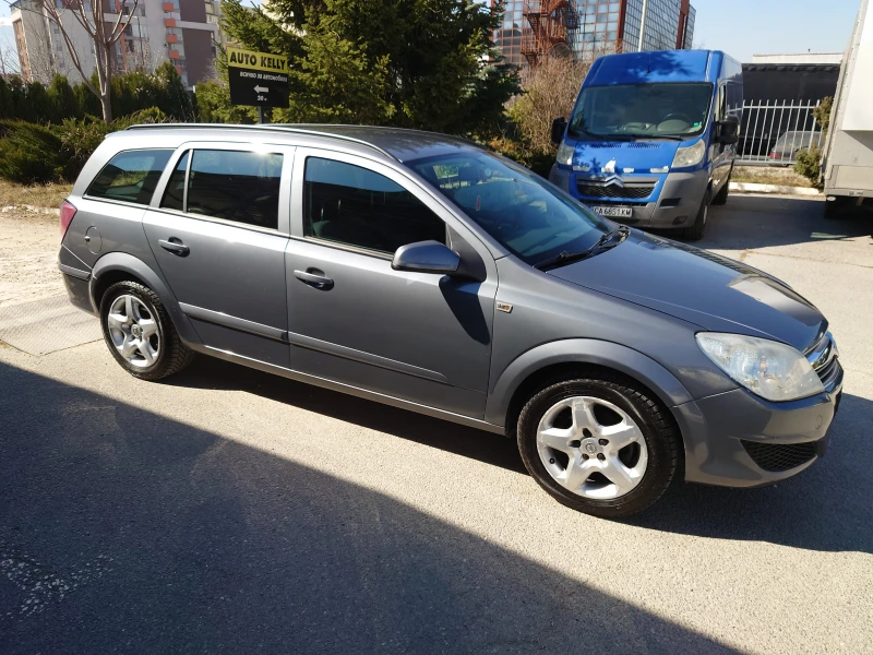 Opel Astra Astra H, снимка 2 - Автомобили и джипове - 48071113