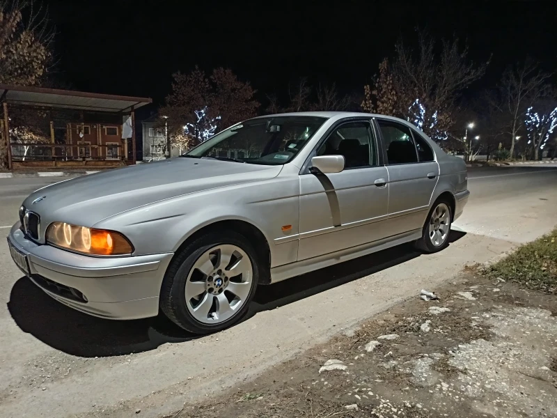 BMW 520, снимка 9 - Автомобили и джипове - 48122047